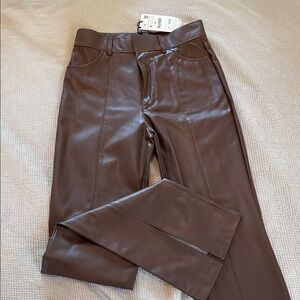 Zara NWT Chocolate Brown Faux Leather Pants with Slit Size Medium 🧸 7901/201